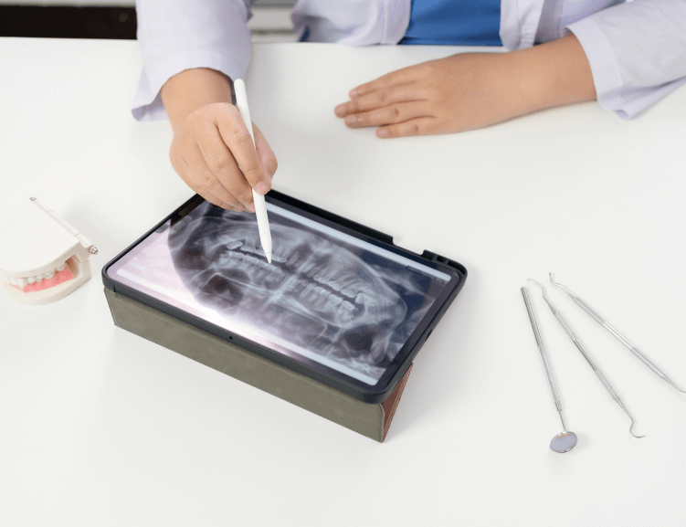 Uzmanlardan Çene Ameliyatı